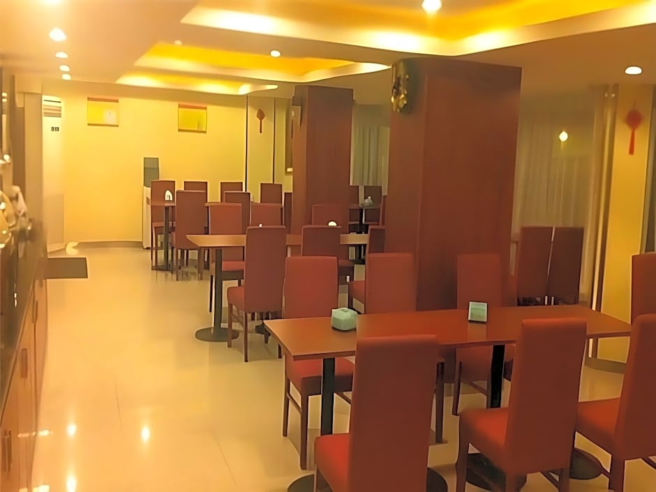 Hanting Hotel Guangzhou Sanyuanli Metro Station