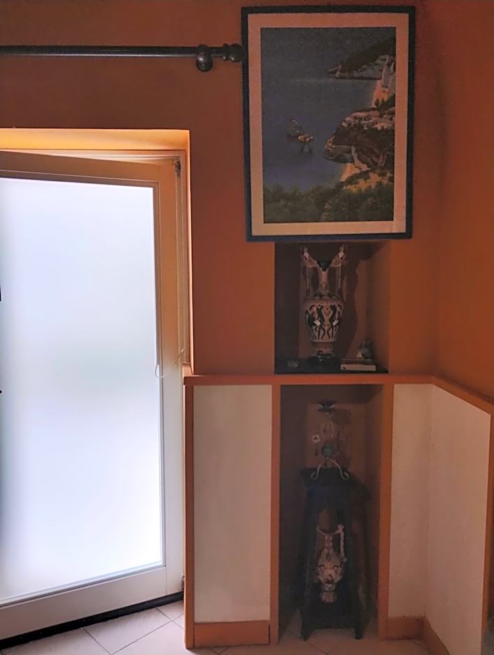 My House – Monopoli, LA