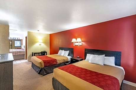 2 Queen Beds, Nonsmoking