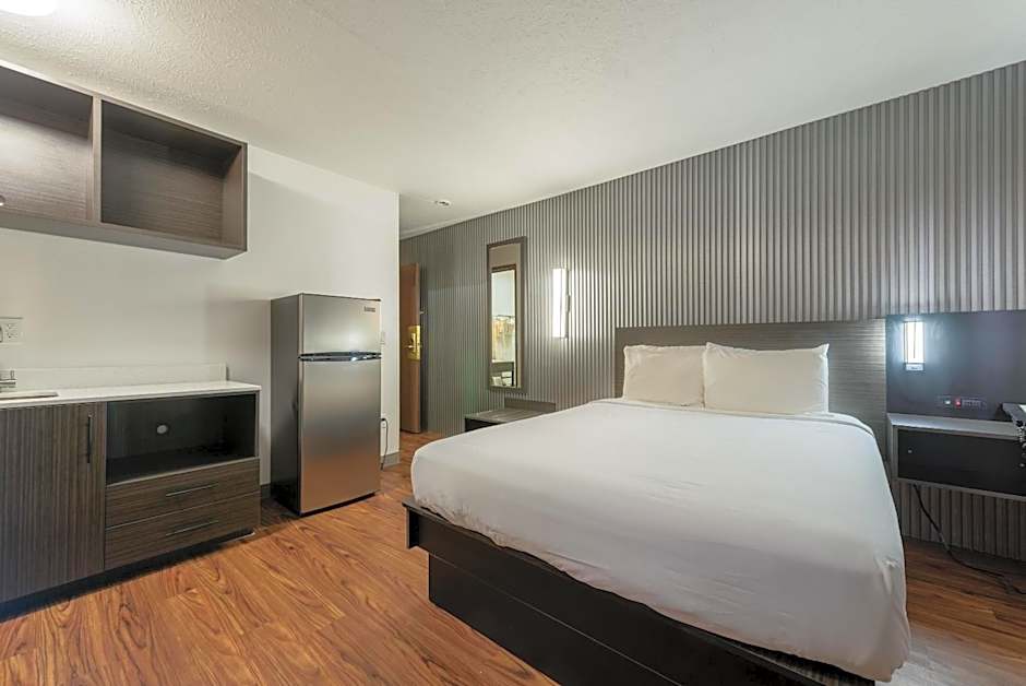 Studio 6 Limon, CO I 70