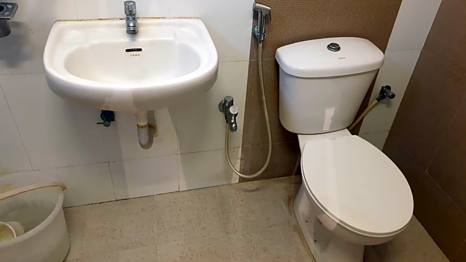 Hotel Blue Dawn Suites