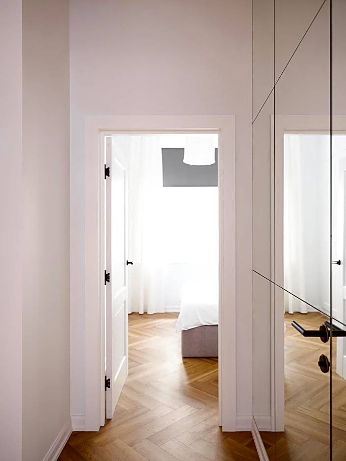 MIRO Rooms Skolas - quiet chic, free parking, self check-in