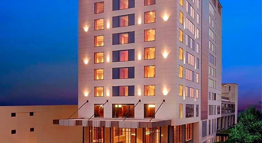 DoubleTree by Hilton Varanasi