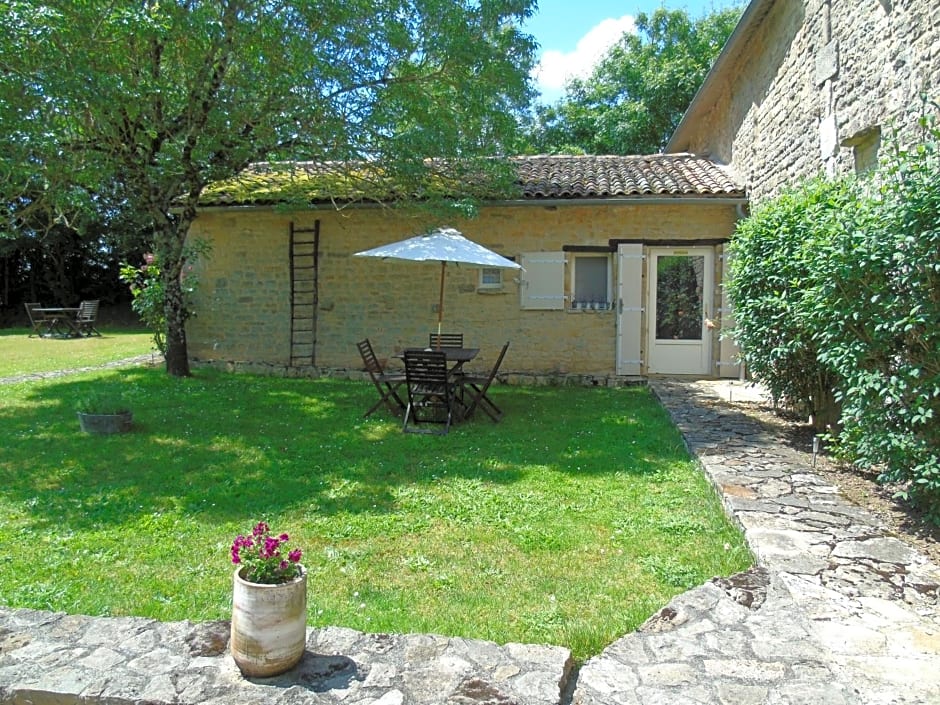 Le Petit Moulin Tournesol BnB