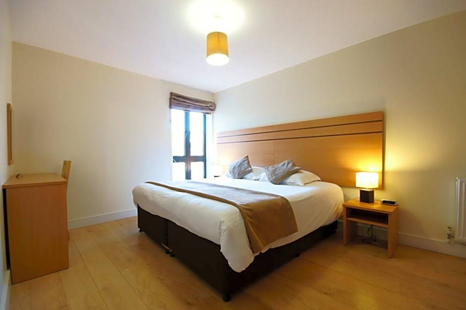 Lodge Drive Serviced Apartments