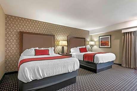 Queen Room with Two Queen Beds - Non-Smoking