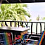 Hotel La Isla Inn