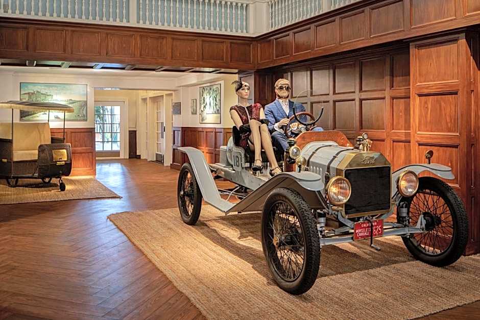 Grand Galvez Resort, Autograph Collection