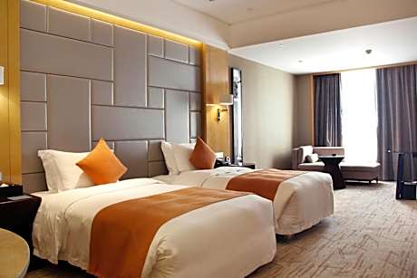 Swiss Select Twin Room with Sofa Bed