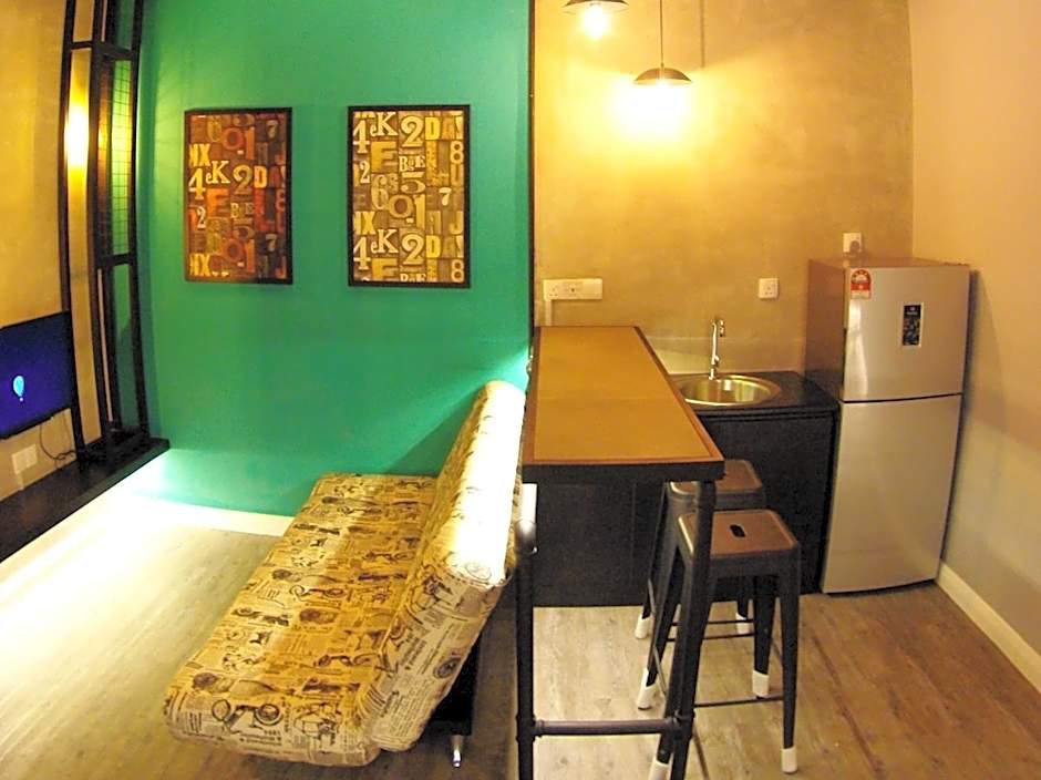 OYO 90899 Tube Hotel Melaka