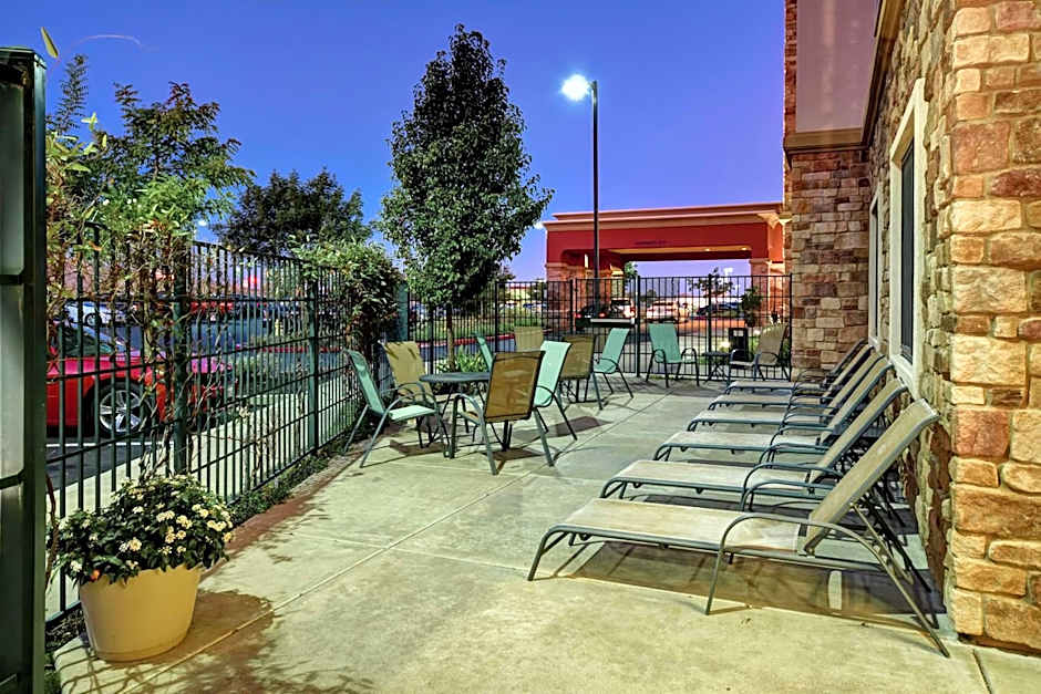 Hampton Inn By Hilton And Suites Folsom