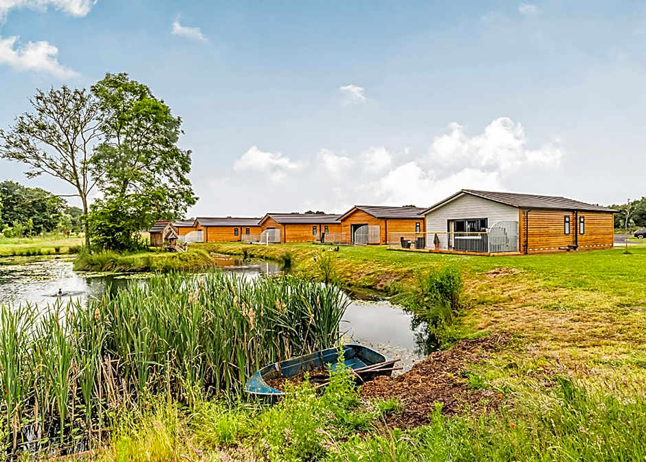 Flaxton Meadows Luxury Lodges
