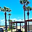 Cozy Galveston Beach Front Condo