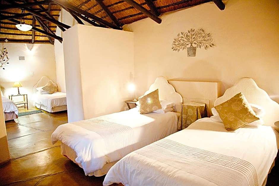Lalapanzi Hotel & Conference Centre