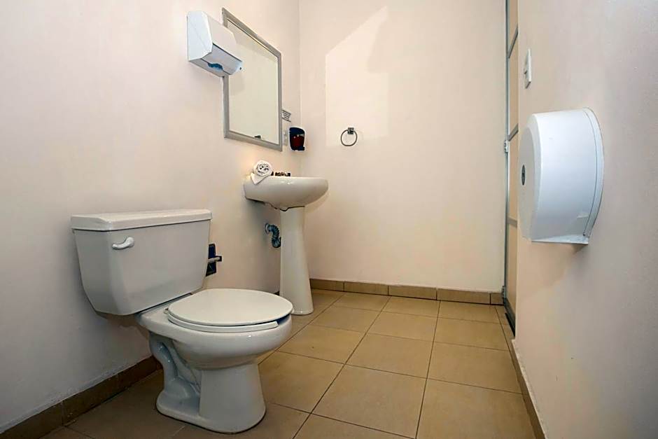 Hotel Euro Confort,Pachuca