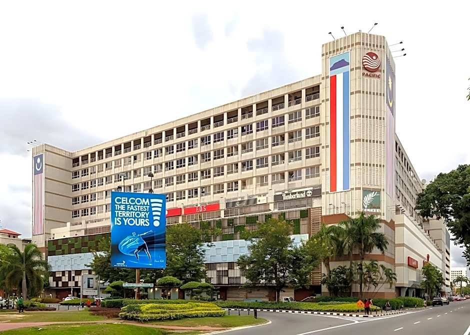 Celyn City Hotel