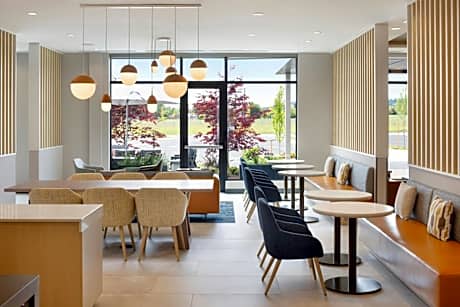 TownePlace Suites by Marriott Victoria Airport Sidney