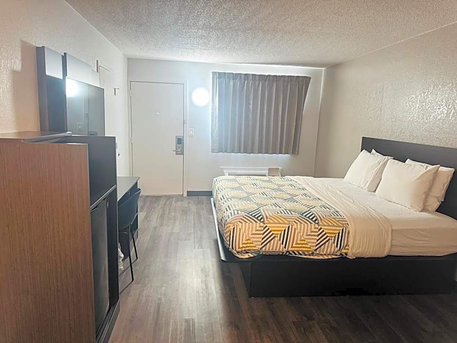 Motel 6-Southgate, MI - Detroit