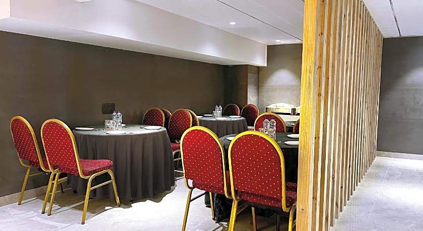 Treebo Taj Dream Agra