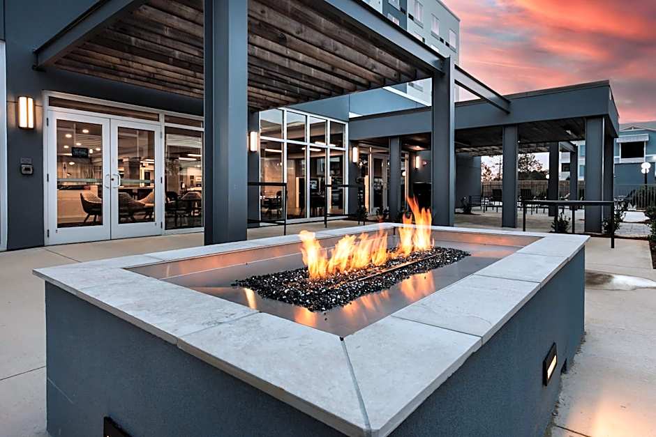 Courtyard by Marriott Pensacola I-10 West