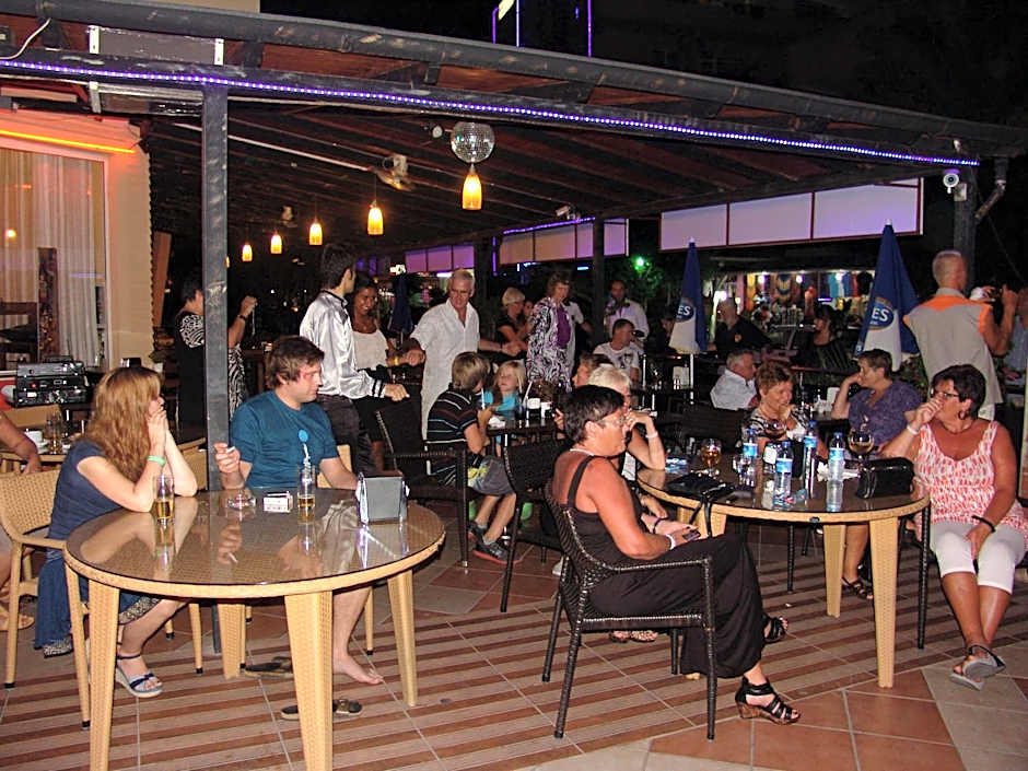 Kleopatra Ikiz Hotel