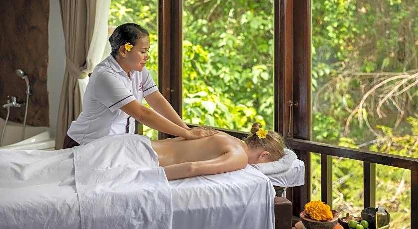 Santi Mandala Villa & Spa Hotel
