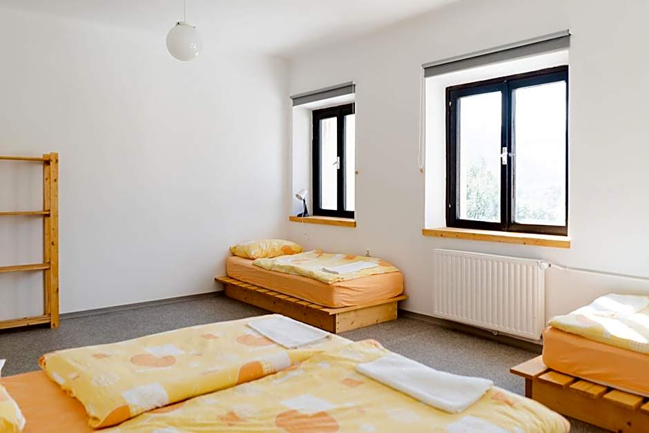 Hostel Idrija