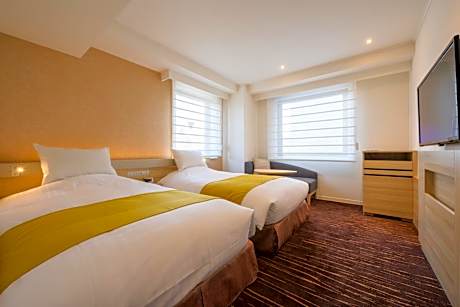 Standard Twin Room - Non-Smoking