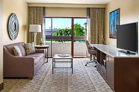 One-Bedroom King Suite