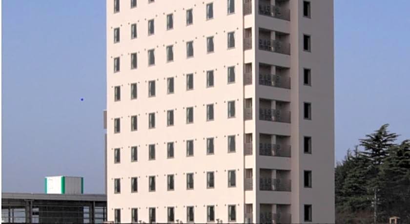 Life Inn Katsuta Station West