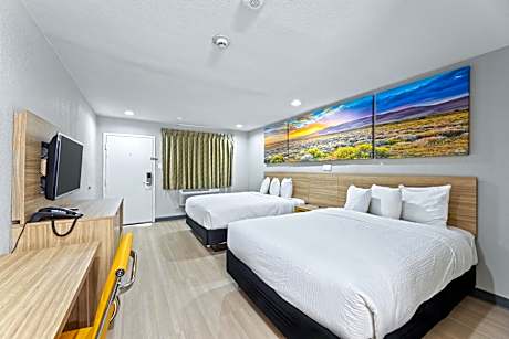 Days Inn by Wyndham McKinney