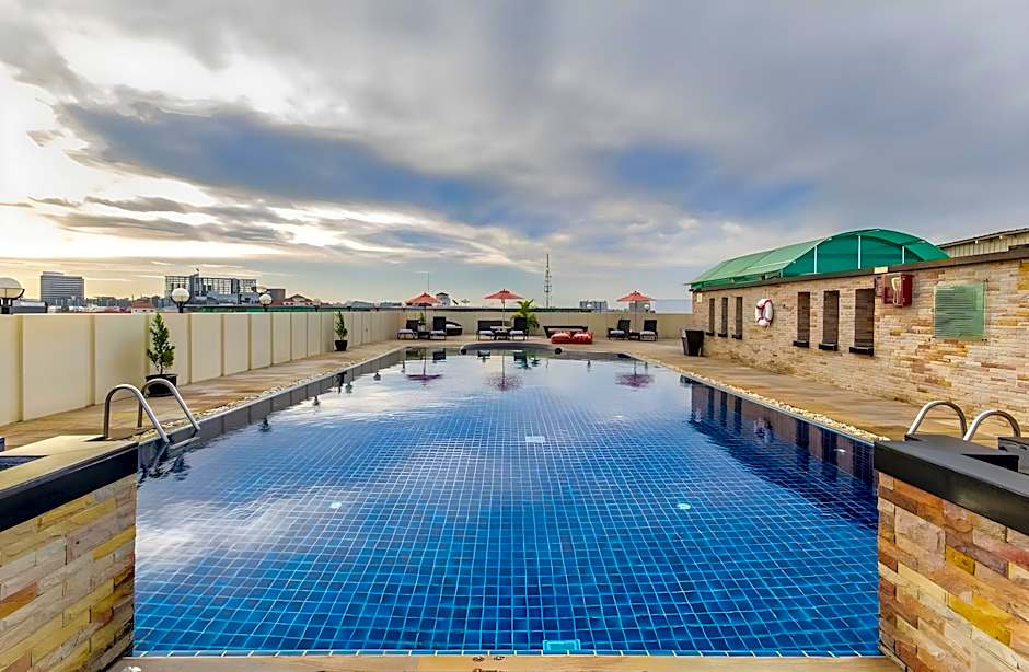 Nova Suites Pattaya by Compass Hospitality