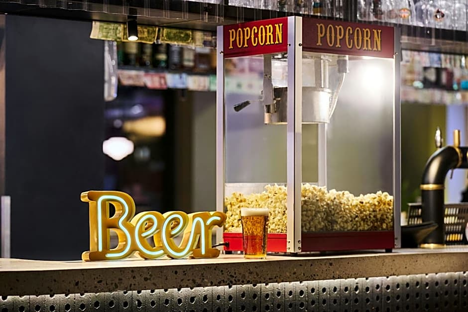 Moxy by Marriott Paris Bastille