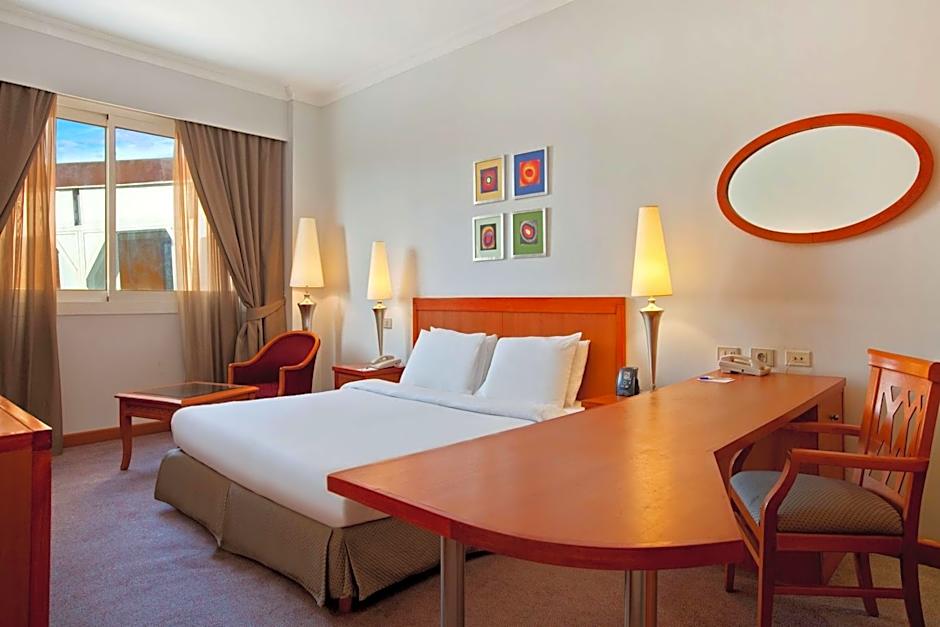 Hilton Alexandria Green Plaza