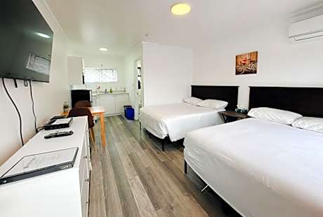 Standard Double Room with Two Double Beds with Kitchenette