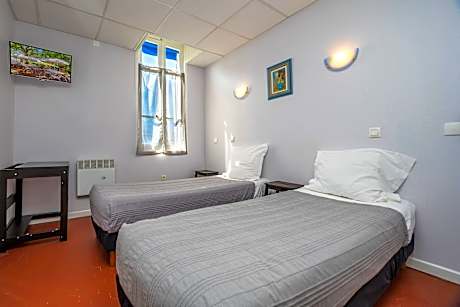 Twin-Supérieure-Salle d'eau-Vue sur Jardin