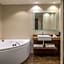 Hilton Geneva Hotel & Conference Centre