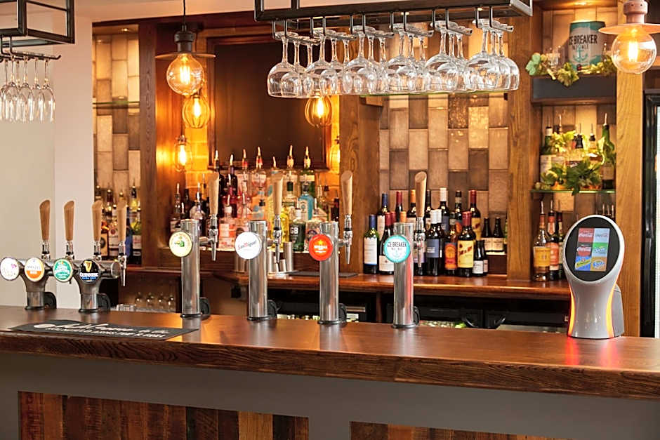 Holmfield Arms by Greene King Inns