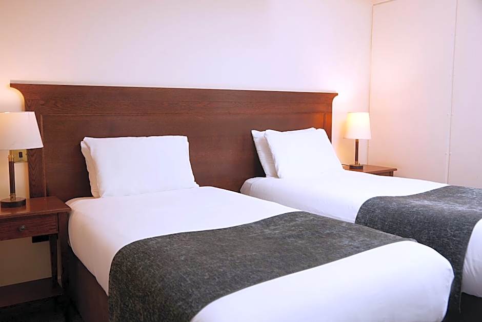 White Hart Hotel by Greene King Inns