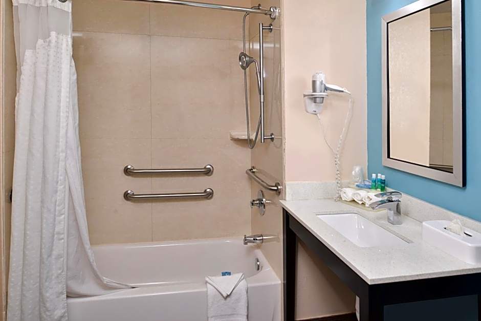 Holiday Inn Express Montgomery East I-85 By IHG