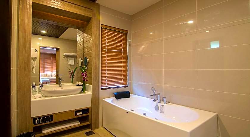 Royale Chulan Cherating Villa