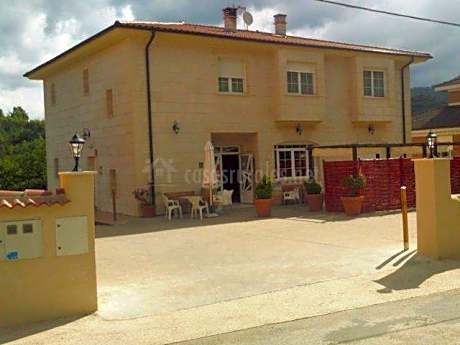 Hotel Rural Puerta de Caderechas