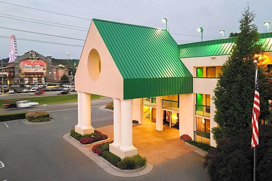 Quality Inn Near the Island Pigeon Forge