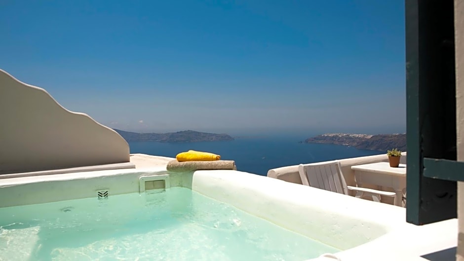 Santorini's Balcony Art Houses