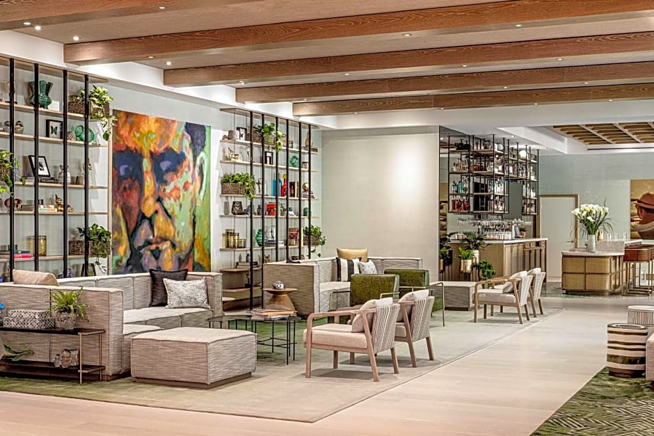 The Ray Hotel Delray Beach, Curio Collection by Hilton