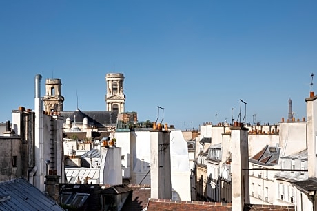 Classic Double Room (1 Double Bed)