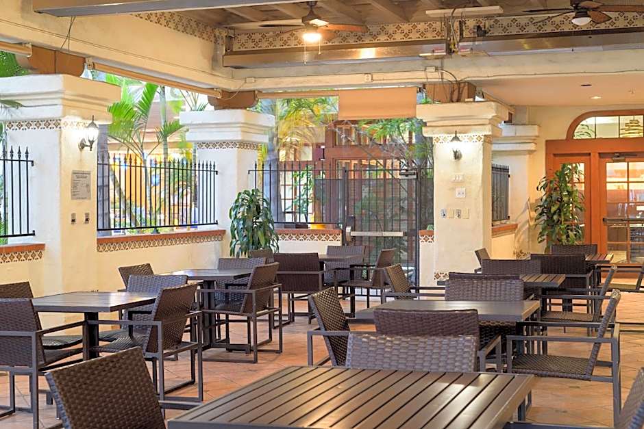 Courtyard by Marriott San Diego Old Town