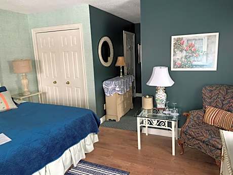 King Room with Fireplace