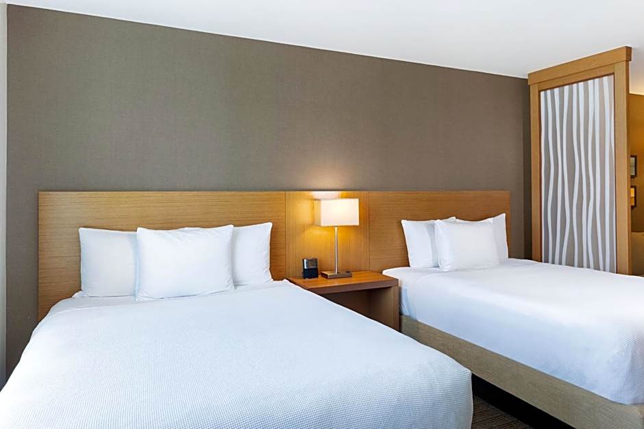 Courtyard by Marriott Ciudad del Carmen Campeche