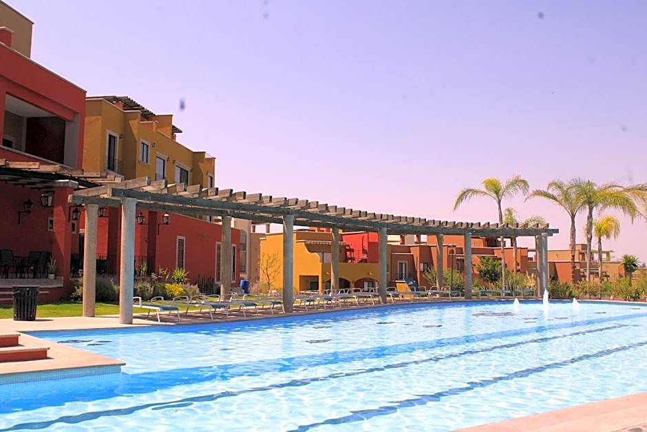 Krystal Grand San Miguel